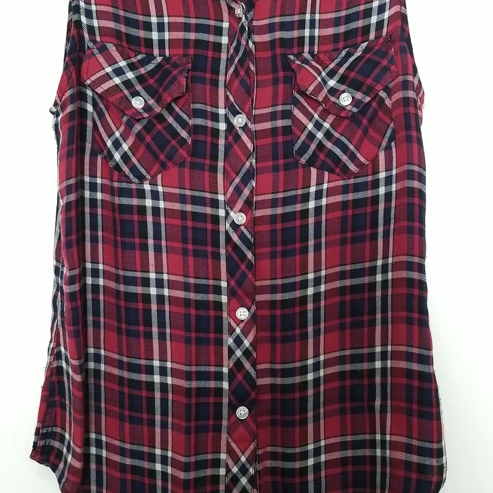 Rails Women's Plaid Sleeveless Button Down Shirt Size XS - Picture 4 of 6